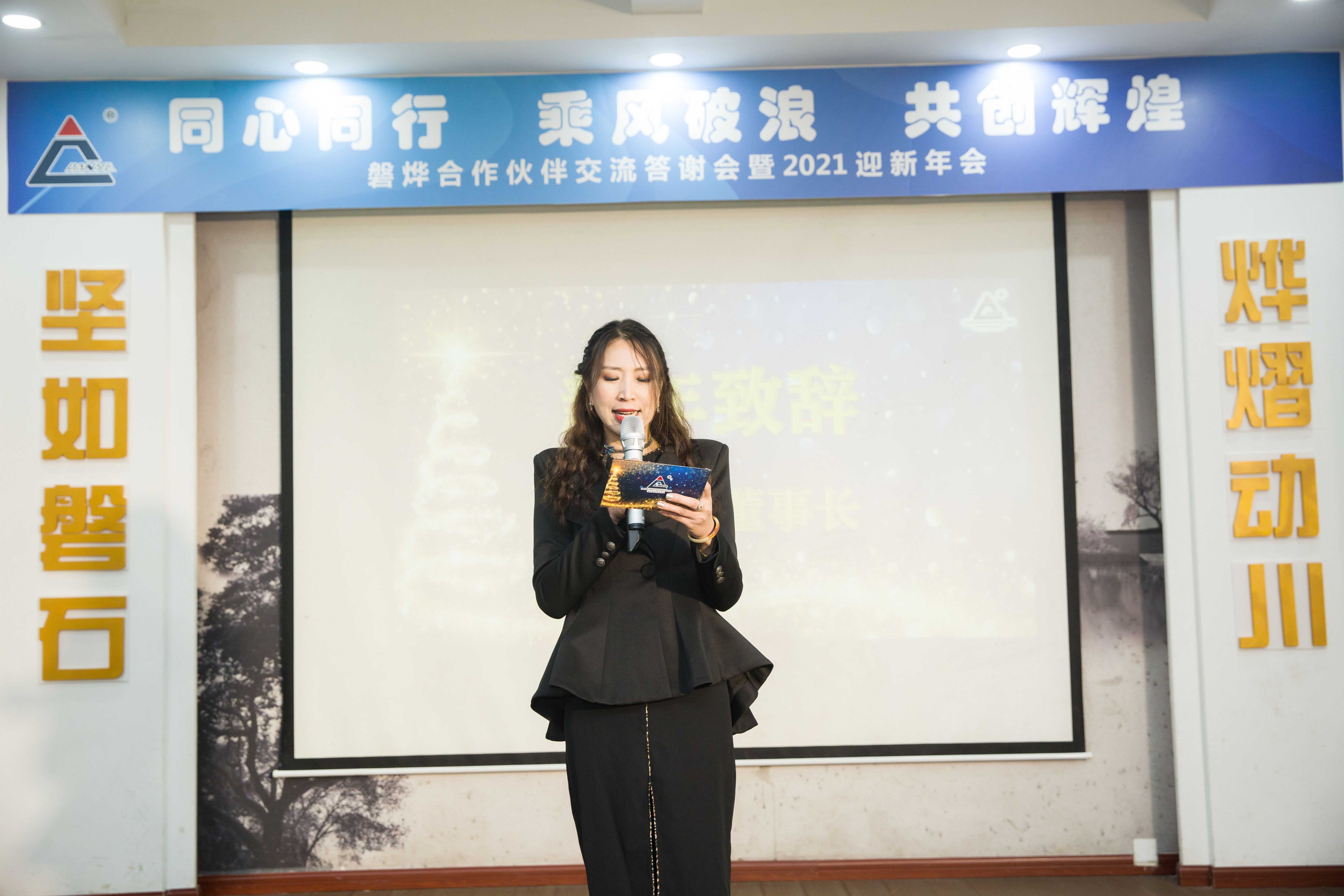 1614408847390953.jpg 4E1A1246_1.jpg