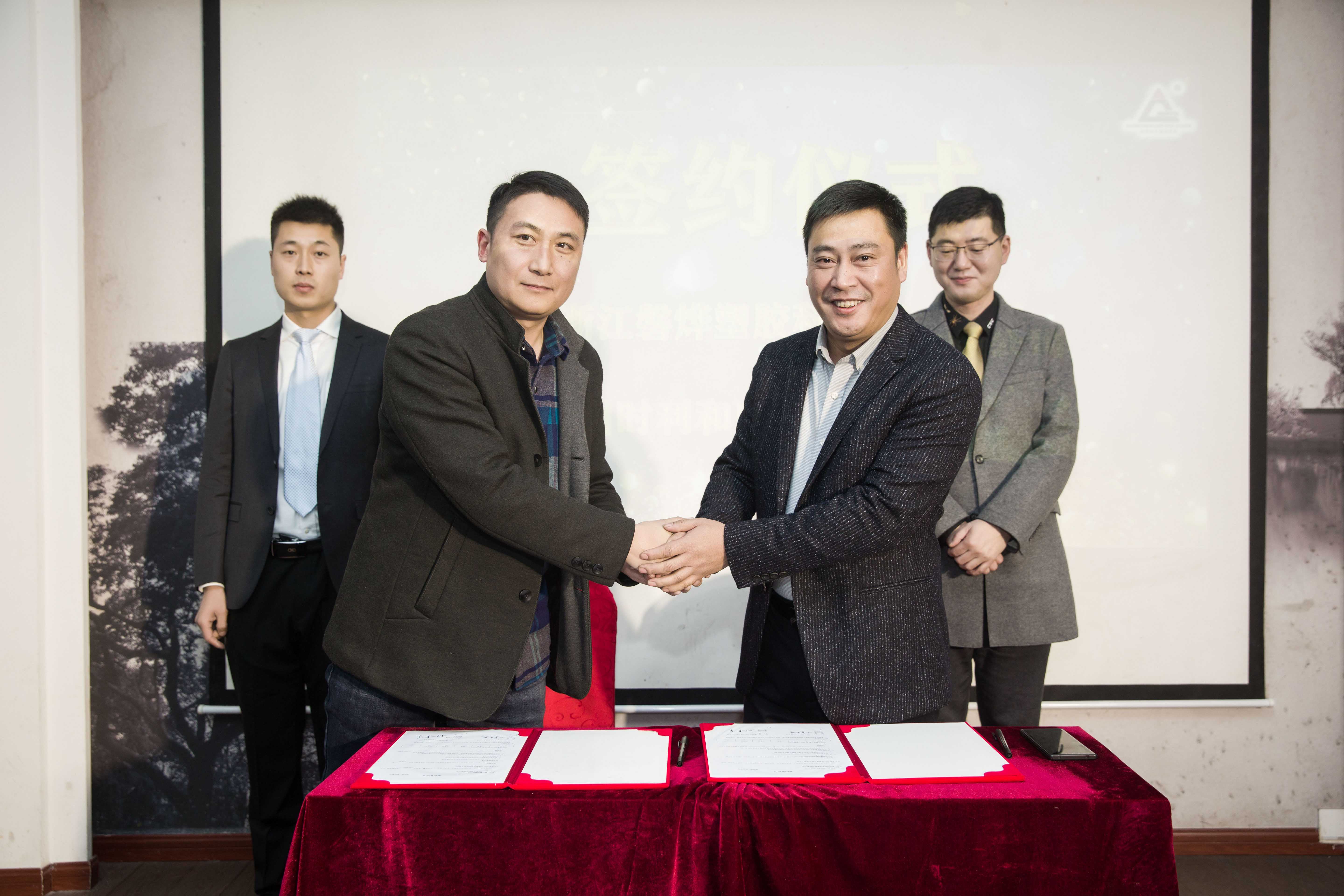 1614409257846500.jpg 4E1A1303_1.jpg