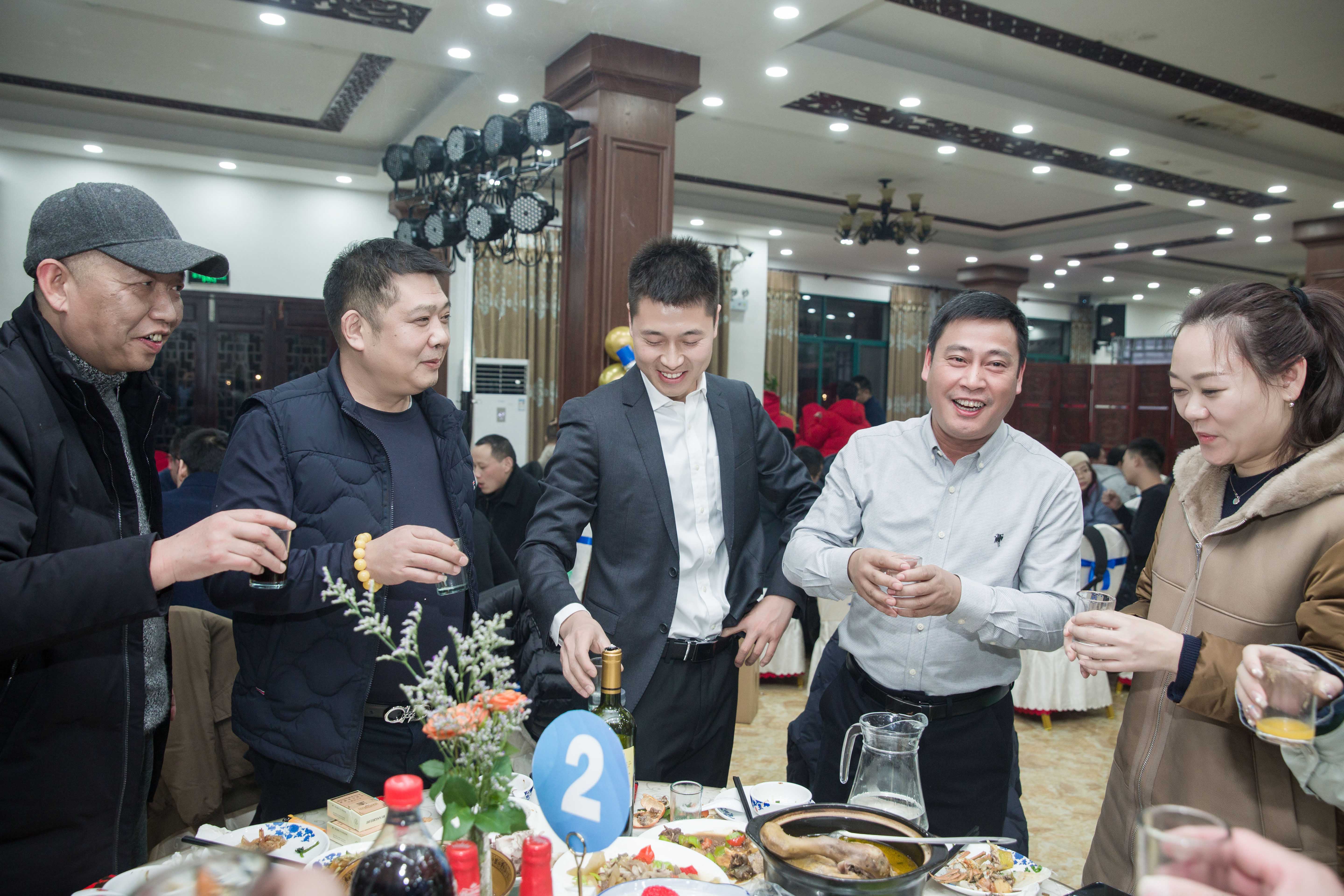 1614410398974354.jpg 4E1A1495_1.jpg